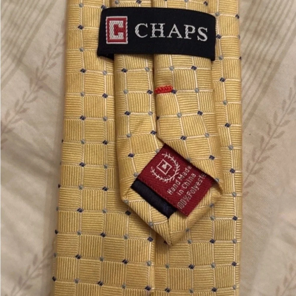 Chaps Yellow Grid Silk Tie